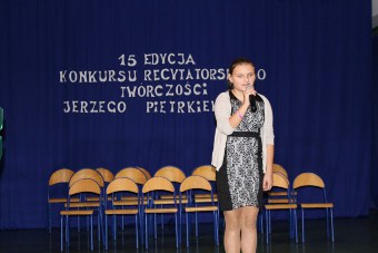 Zdjęcie ze strony http://www.sp3rypin.pl/index.php/wydarzenia/23-wydarzenia/469-konkurs-recytatorski-w-sp3-im-jerzego-pietrkiewicza#prettyPhoto